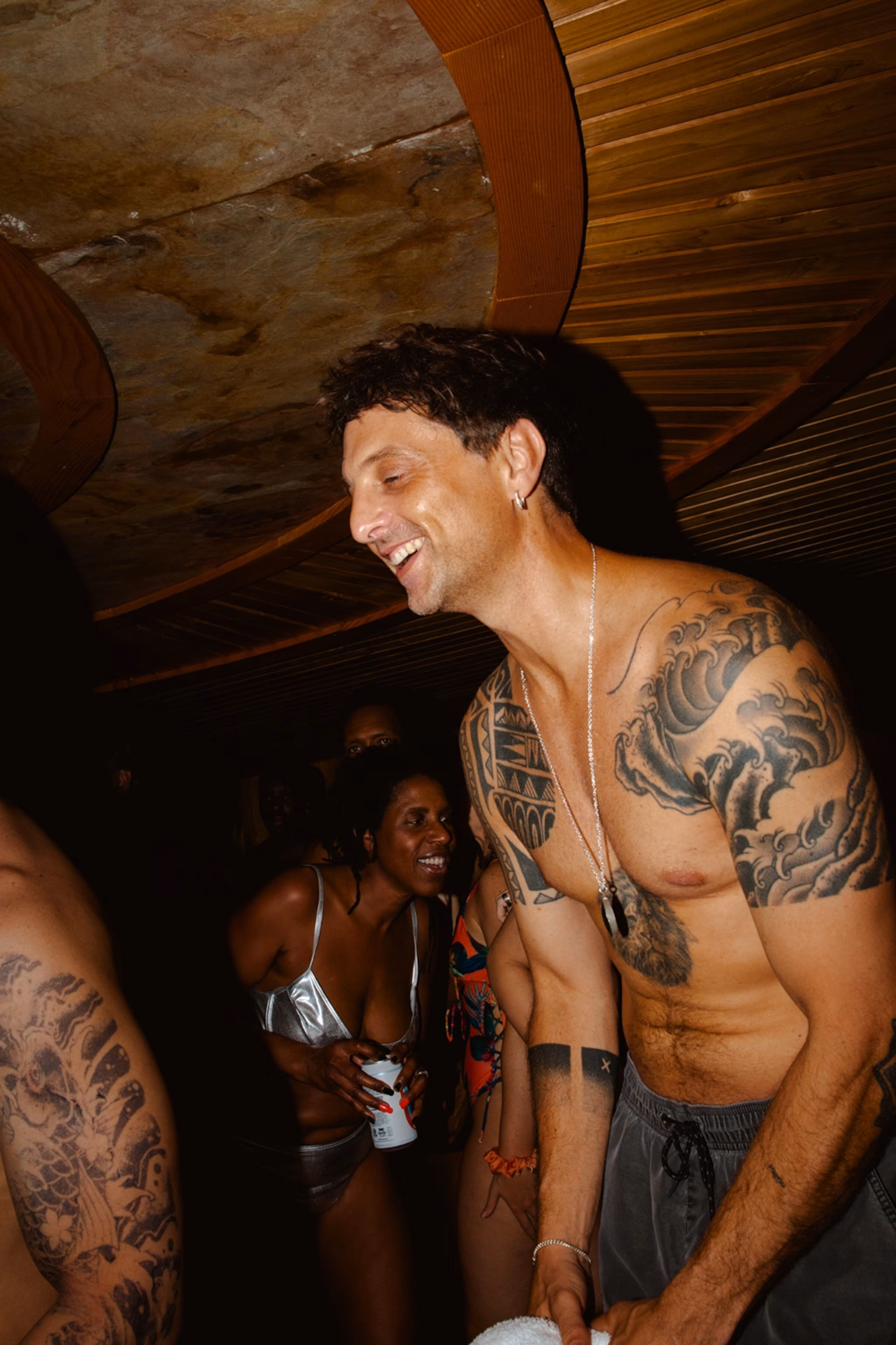 ravers i en sauna